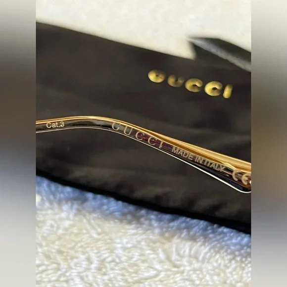 ❌SOLD❌ Gucci GG0535S Black/Grey Butterfly/Square Ladies Sunglasses 001 56x16x135 - Picture 8 of 13